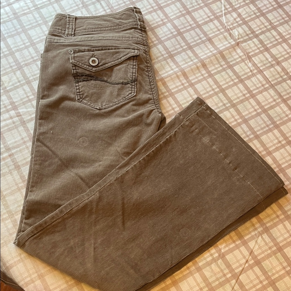 Smart Set Ladies Tan Corduroy Trousers